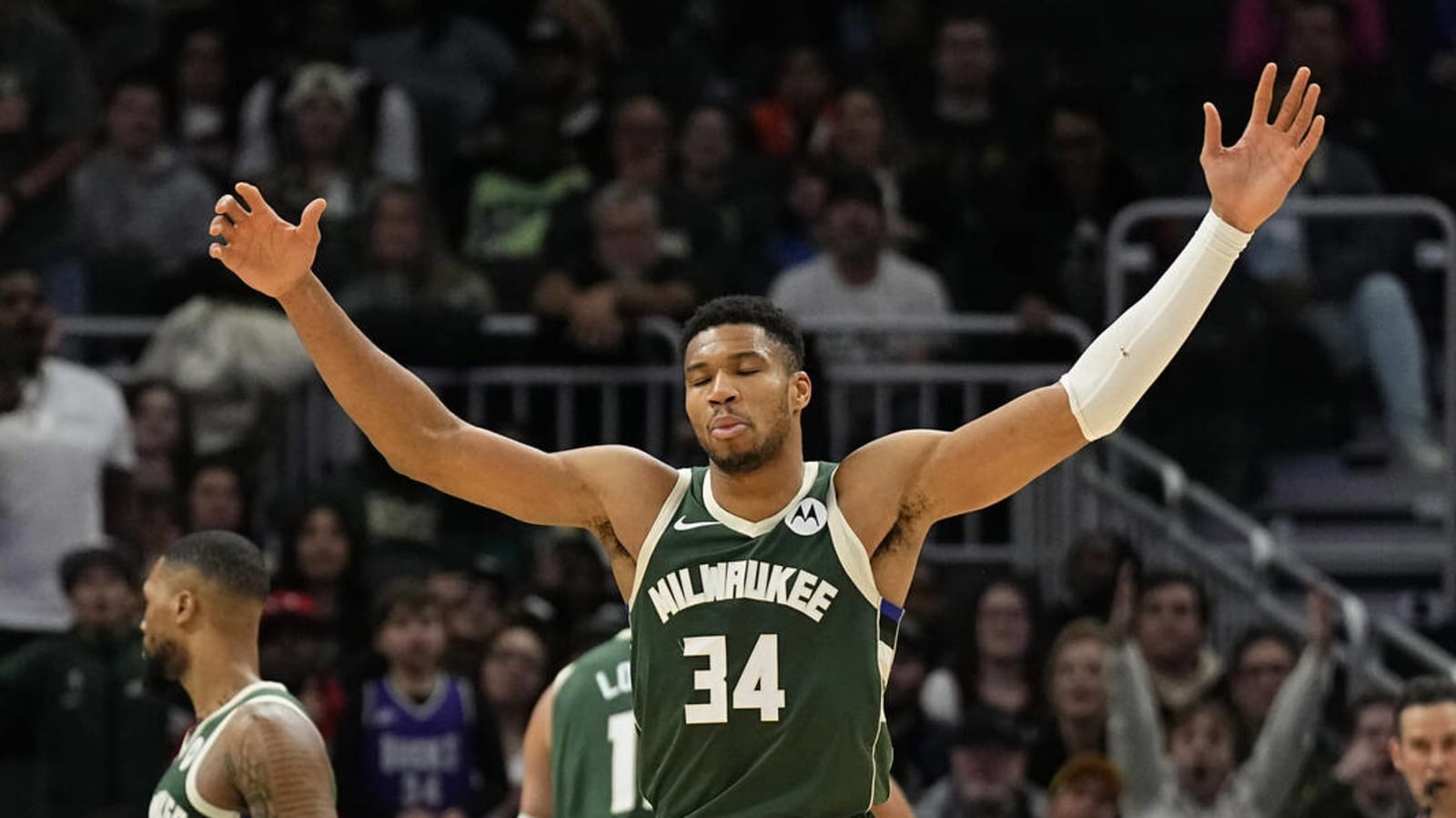 Bucks star Giannis Antetokounmpo cracks major top-100 list