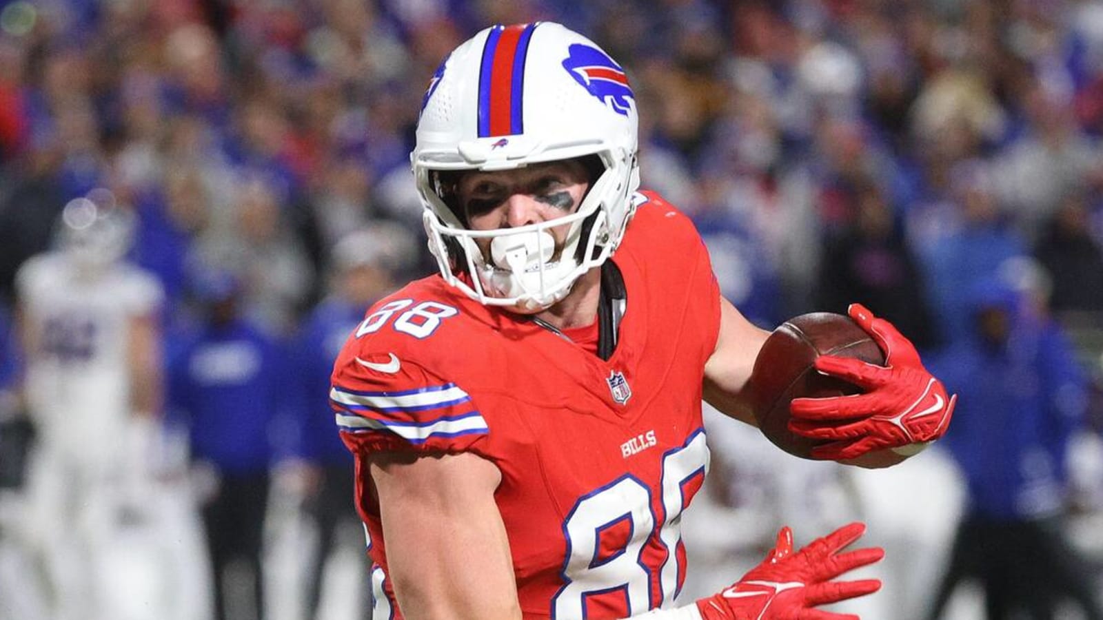 Bills Pro Bowl TE to undergo wrist surgery