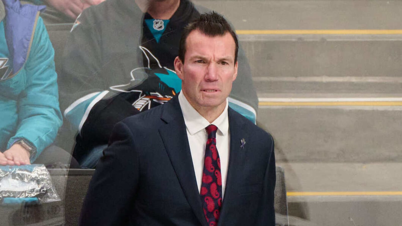 With rebuild not progressing, Blackhawks make coaching change