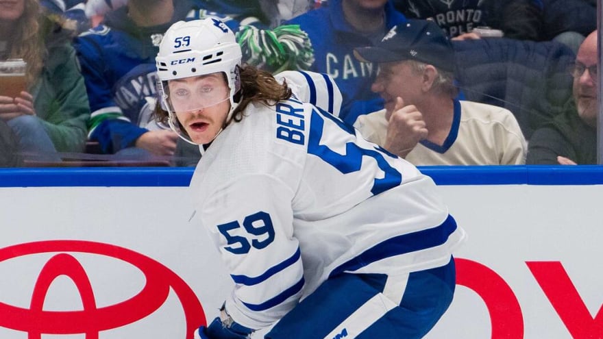 Maple Leafs begin contract talks with prominent free agent