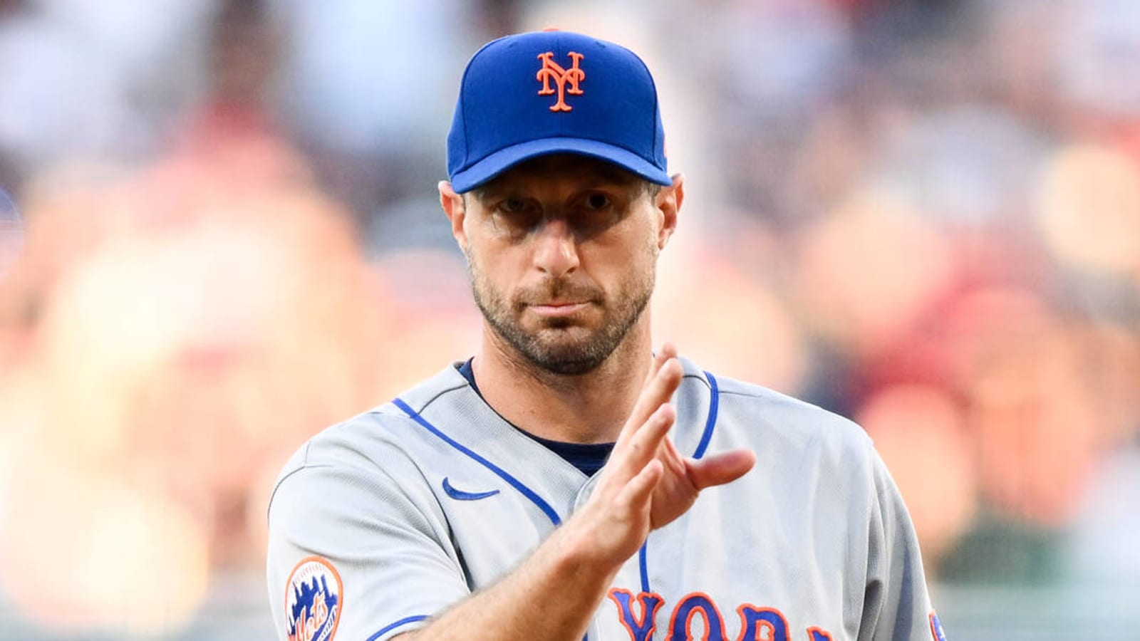 Mets’ star pitcher ‘disappointed’ over David Robertson trade