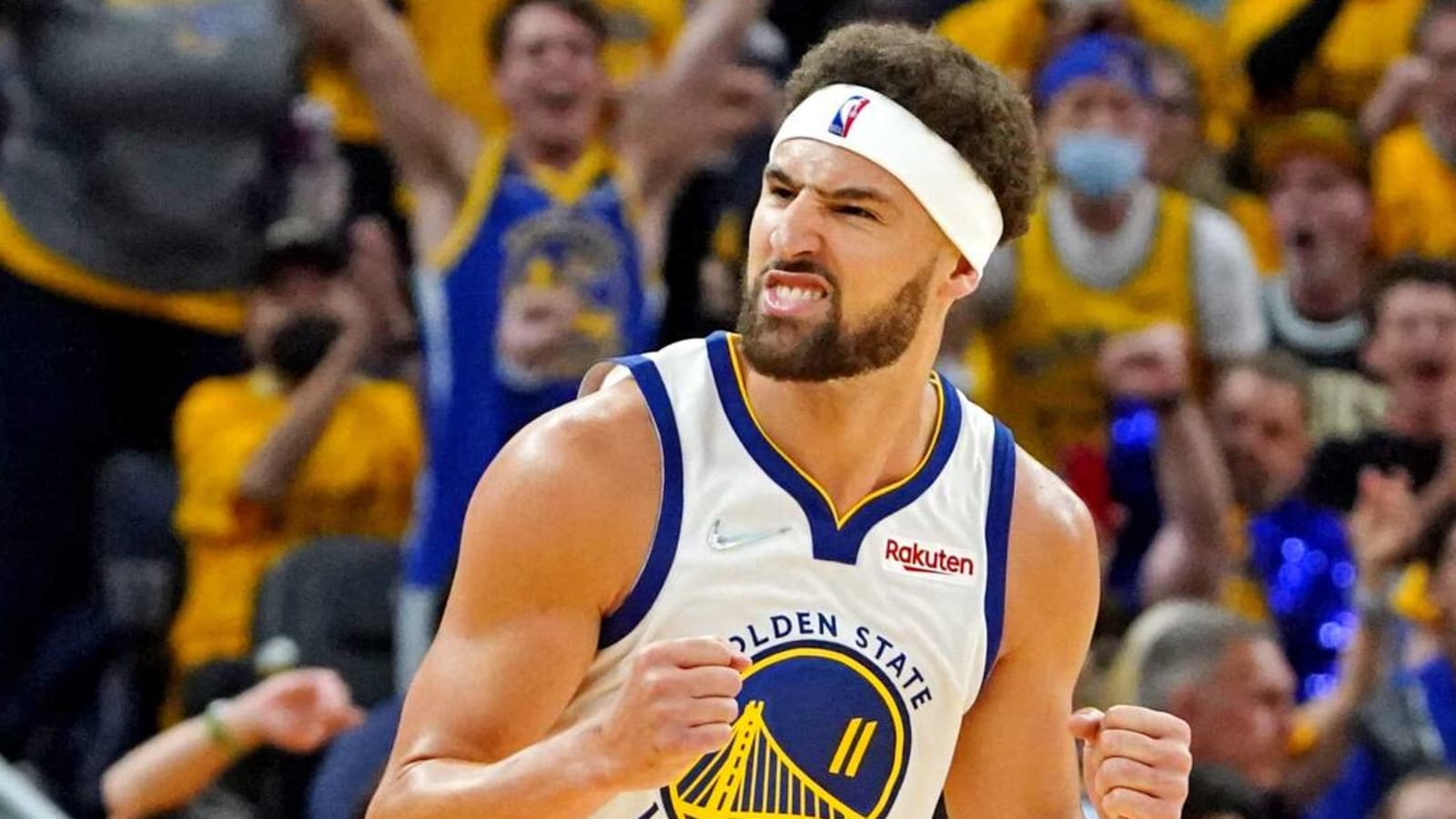 Klay Thompson uses ocean to recover ahead of Game 5