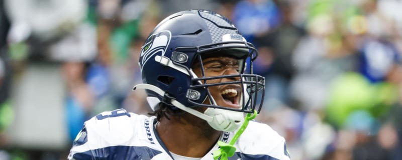 Seahawks OC admits he must 'get the ball to' third-year player more