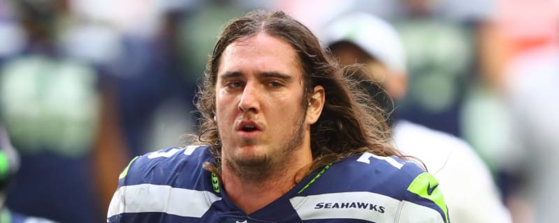 Released Seahawks OT Chad Wheeler charged with three felonies