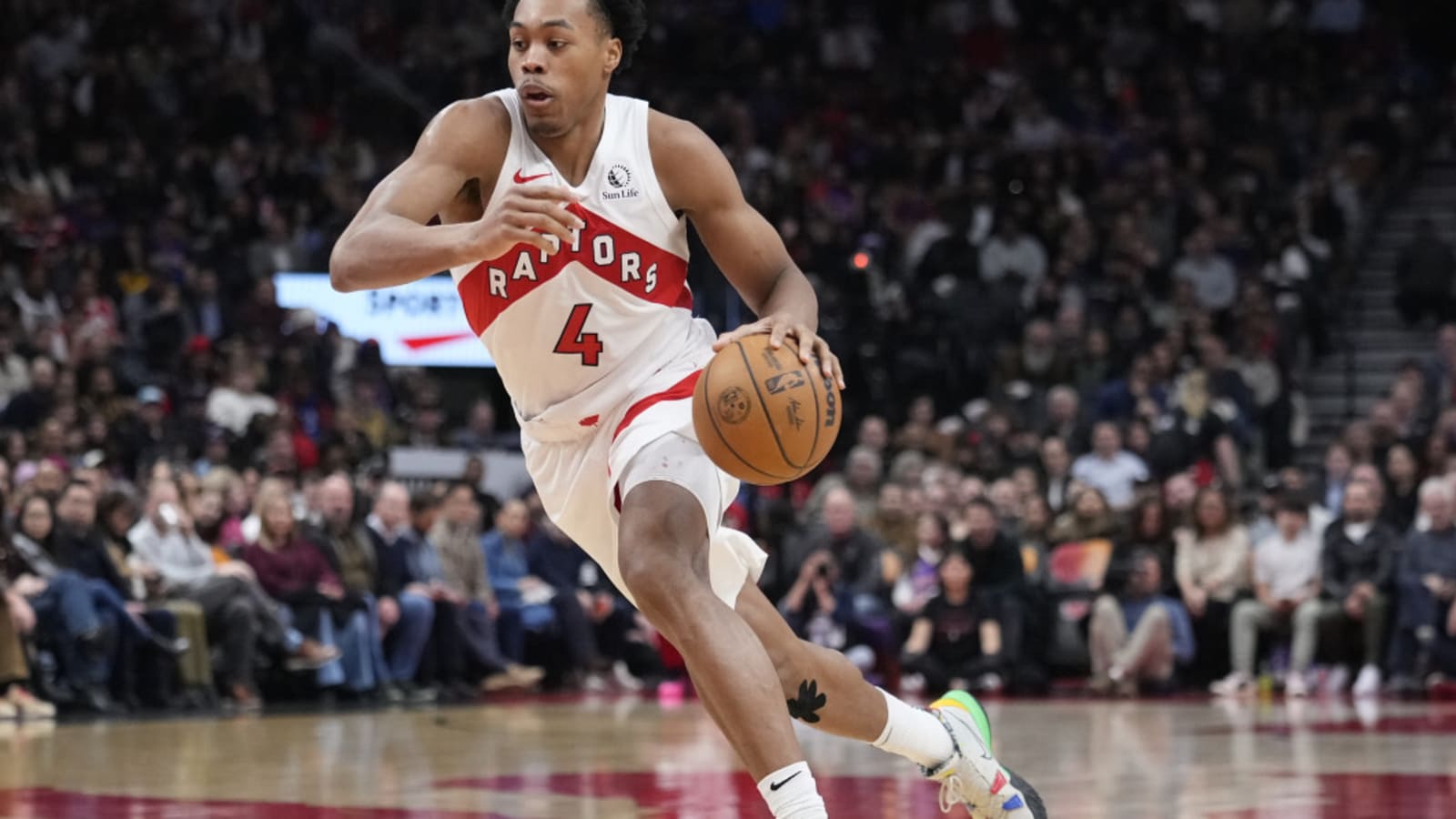 3 Potential Trade Targets for Raptors This Offseason