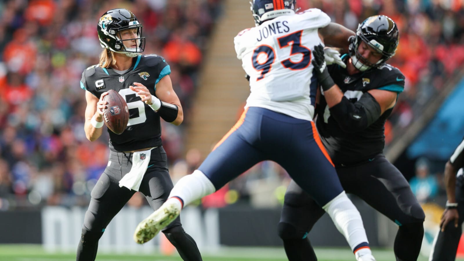 Ex-Broncos Edge Rusher Released by Seahawks