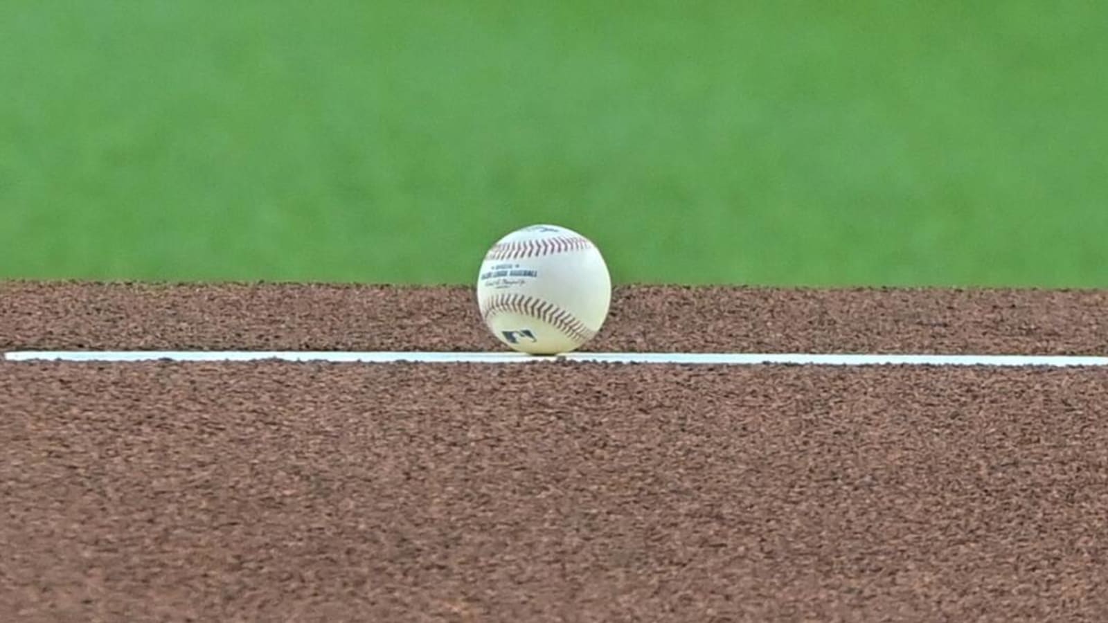 Double-A baseball player finds out he’s being traded while standing on second base mid-game