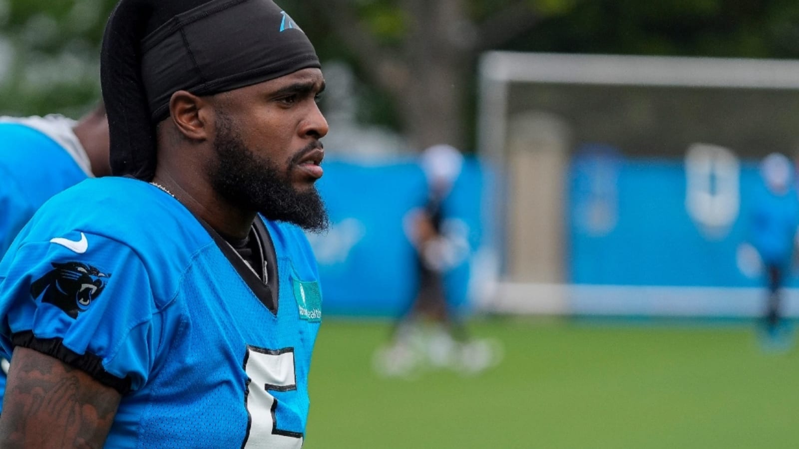 Adam Schefter names Diontae Johnson, Za’Darius Smith as potential trade deadline targets