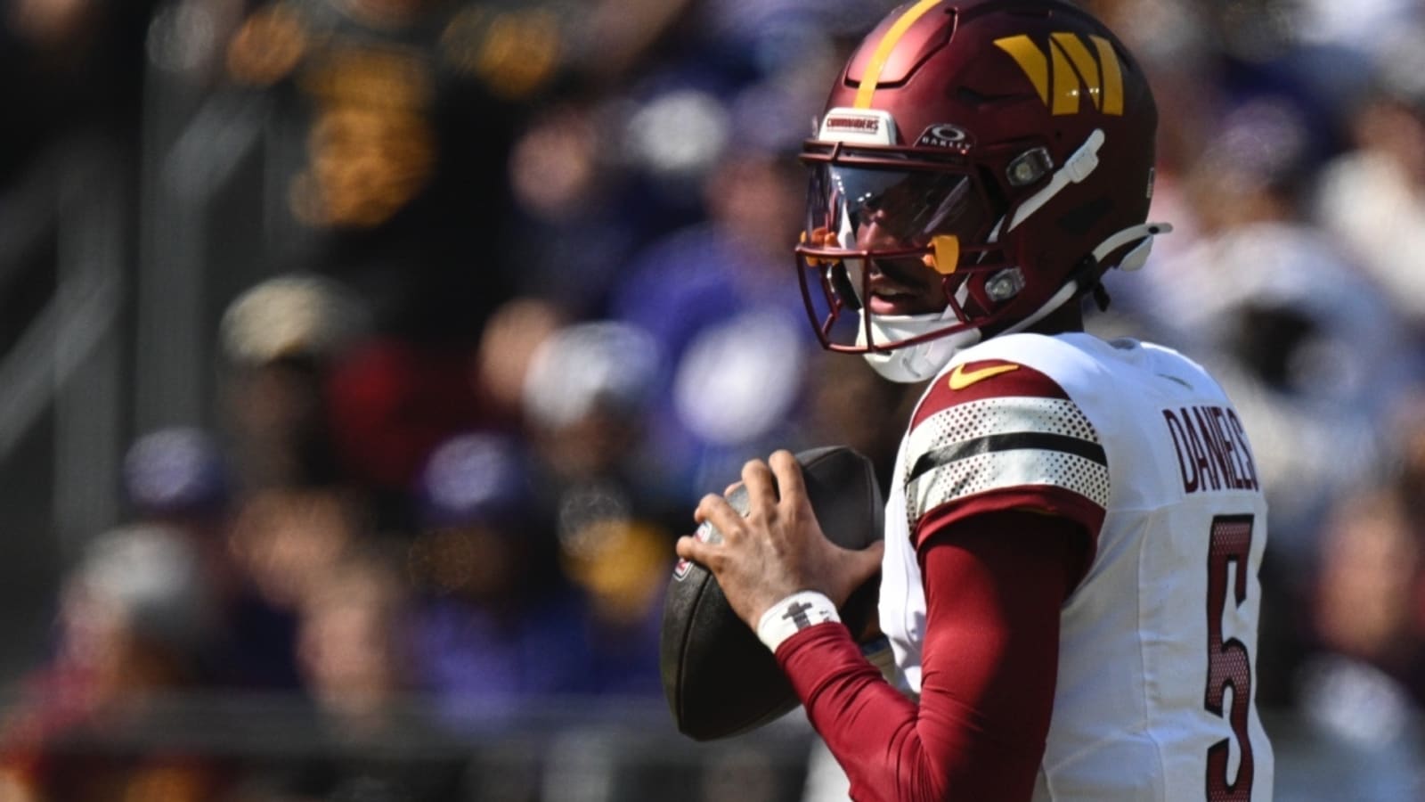 Jayden Daniels injury: Adam Schefter reveals severity of Commanders QB’s injury, Week 8 status