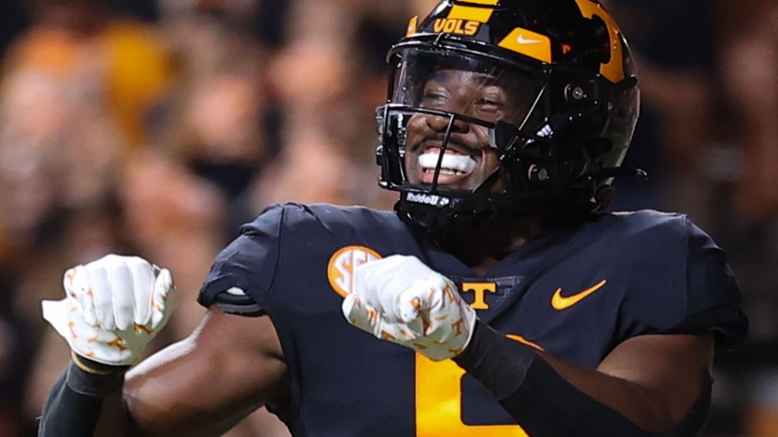Tennessee running back Dylan Sampson declares for 2025 NFL Draft