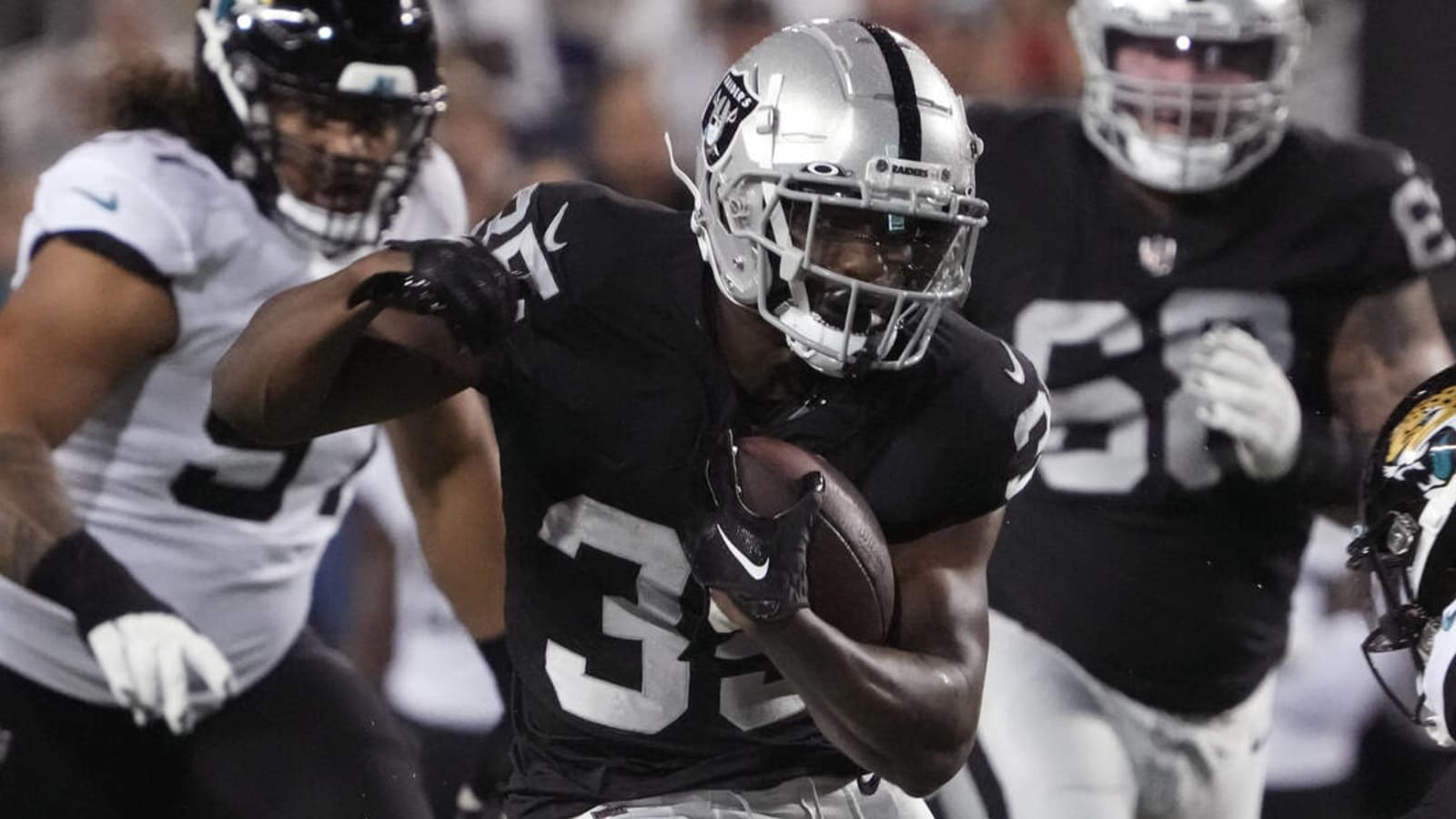 Zamir White looking to emerge in Raiders backfield