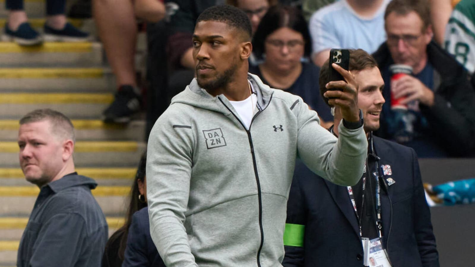 Anthony Joshua Makes Quick Work of Francis Ngannou