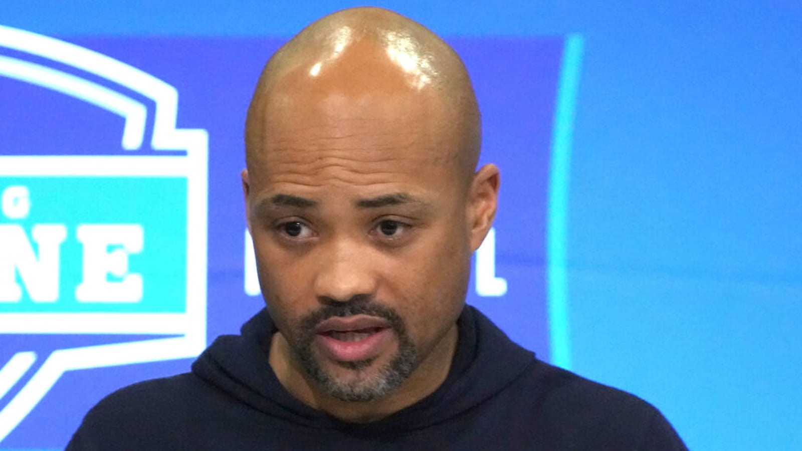 Falcons docked draft pick for tampering violation
