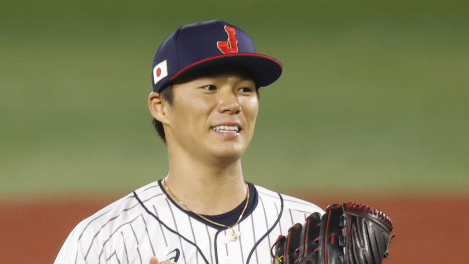 Report: Yoshinobu Yamamoto met with notable NL team