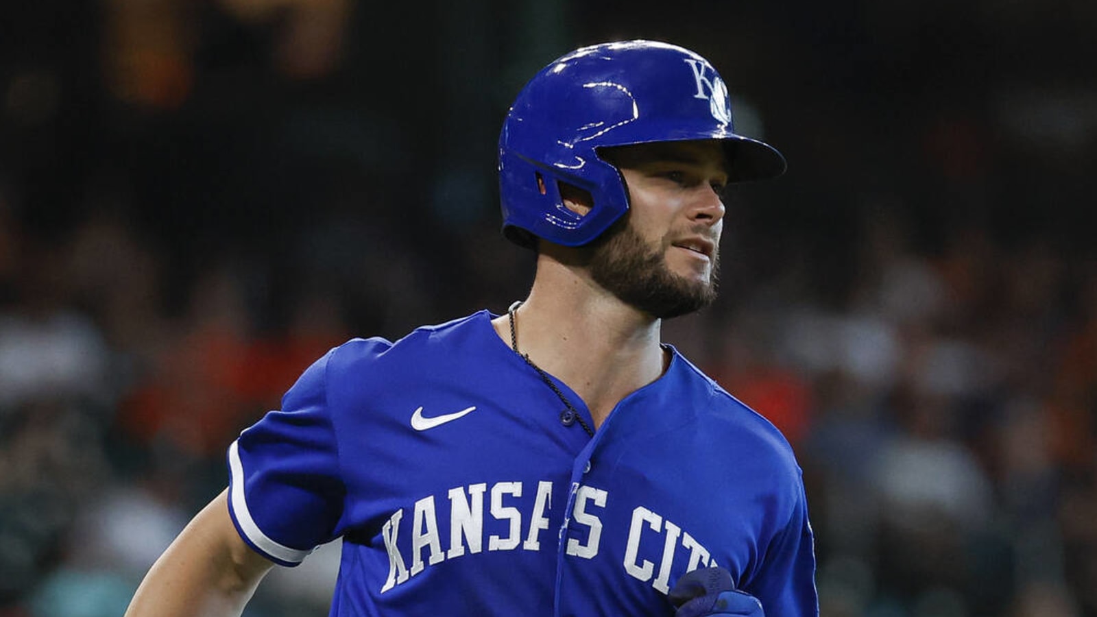 Report: Dodgers, Brewers interested in Royals' Whit Merrifield, Andrew Benintendi