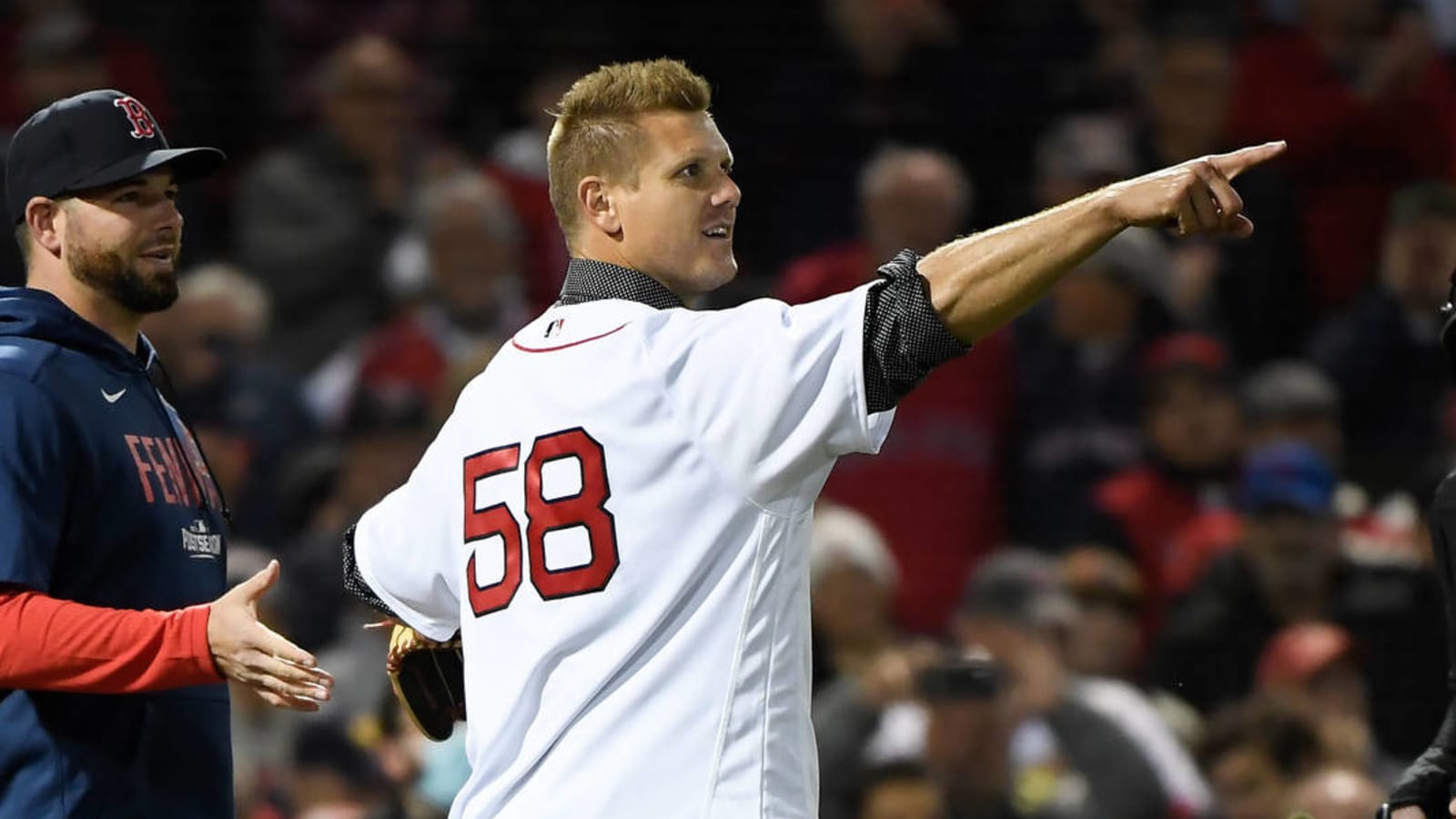 Watch: Jonathan Papelbon threw a real heater on ceremonial first pitch