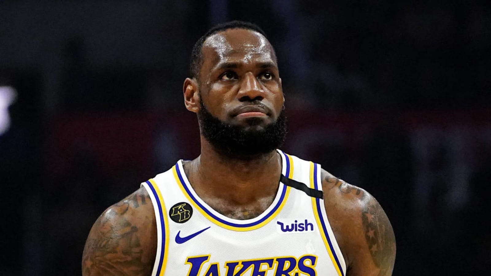 No social media blackout for LeBron in Orlando bubble