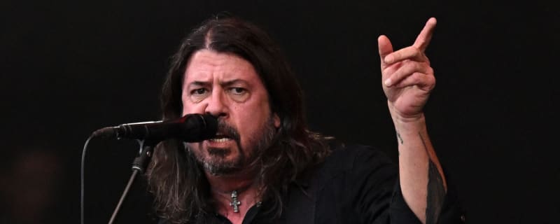 Dave Grohl Dedicates 56th Birthday to Volunteering for LA Wildfire Relief Efforts