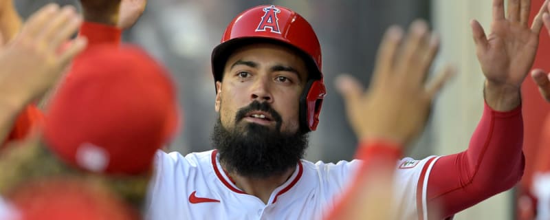 Angels place former All-Star 3B on injured list again