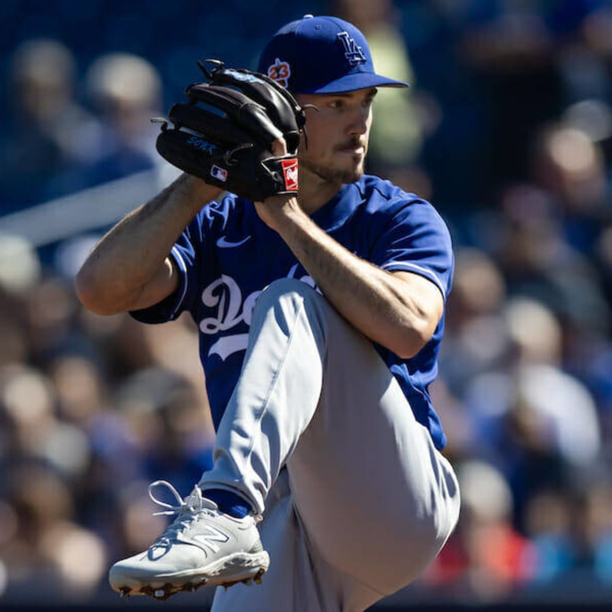 Spring Training Preview: Victor Gonzalez Makes 1st Cactus League Appearance  As Dodgers Take On Diamondbacks