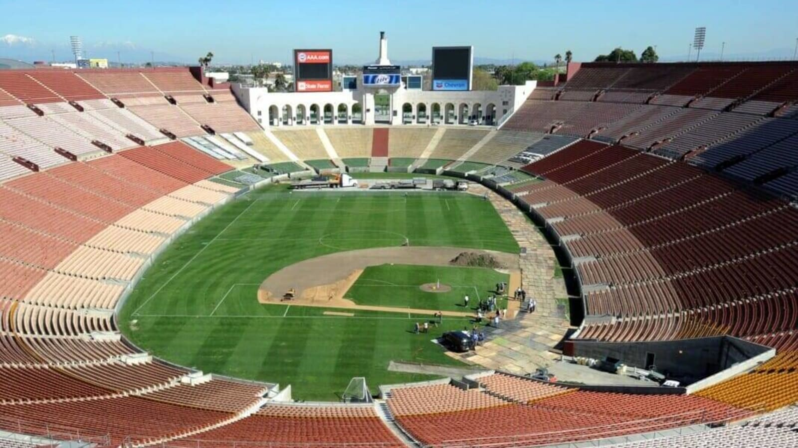 This Day In Dodgers History: Last Game At Los Angeles Memorial Coliseum; Koufax & Kershaw Reach Milestones