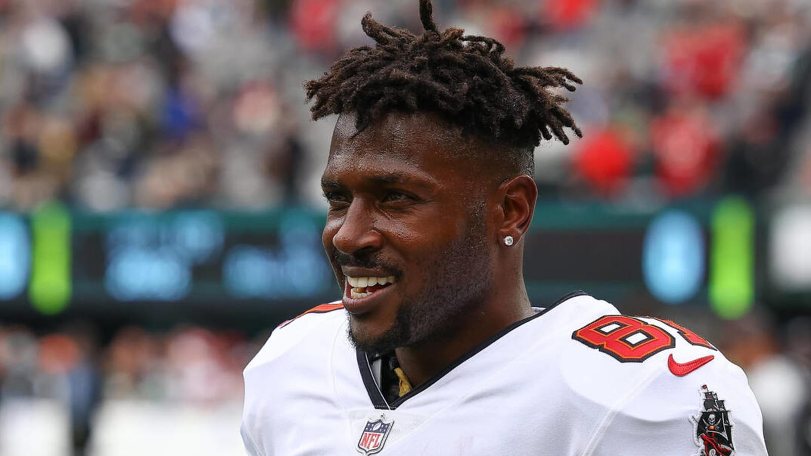 Antonio Brown explains why he walked out on Buccaneers