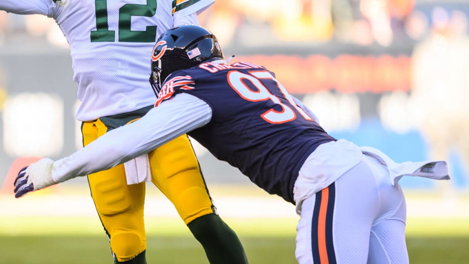 Report: Chicago Bears cut DE; sign CB off waivers Wednesday