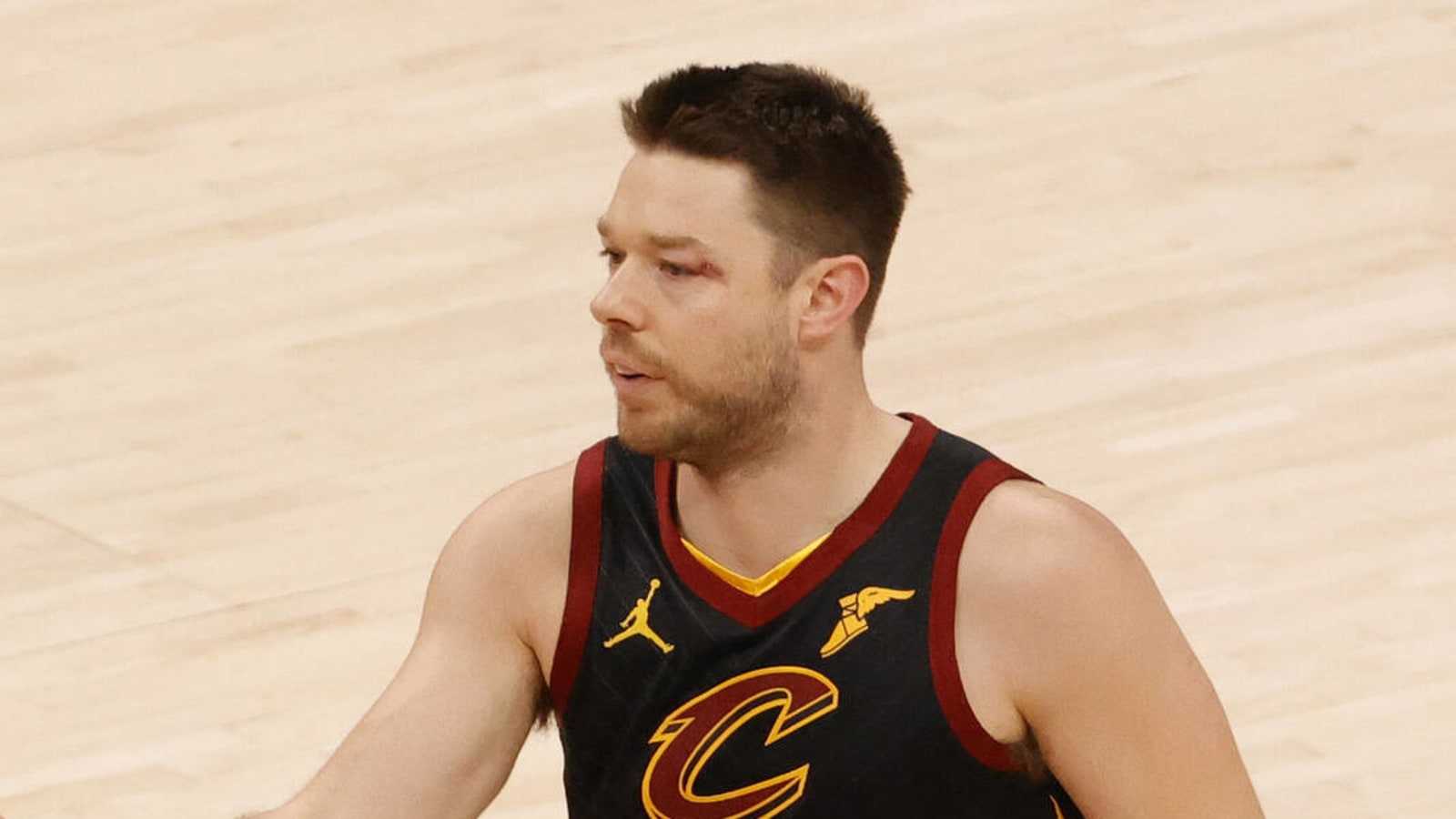Matthew Dellavedova signs with Kings