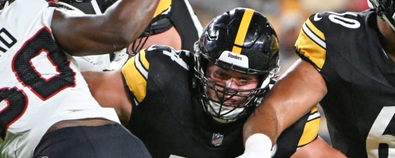 Rookie center impresses Steelers' Mike Tomlin, Russell Wilson