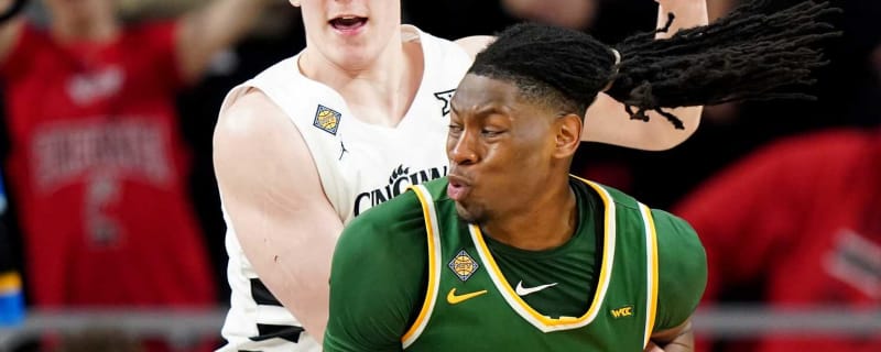  Jonathan Mogbo Shares Inspiring Story About His Journey To The NBA