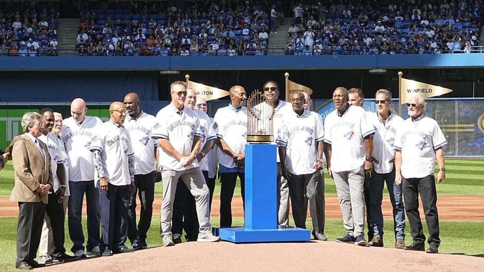 &#39;92 Blue Jays On What It Takes to Bring World Series to Toronto