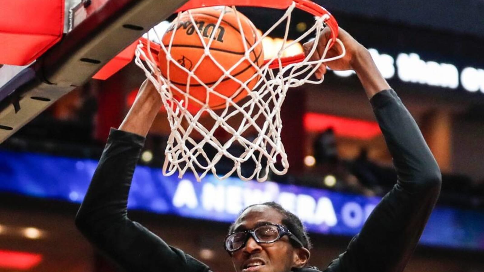 Louisville Center Dennis Evans No Longer Medically Cleared to Play