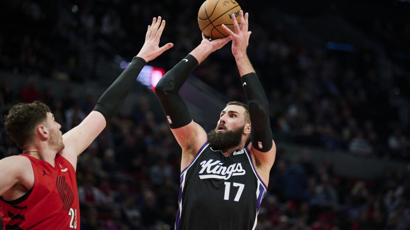 Jonas Valanciunas 'Fully Committed' to Nuggets After Chaotic Offseason