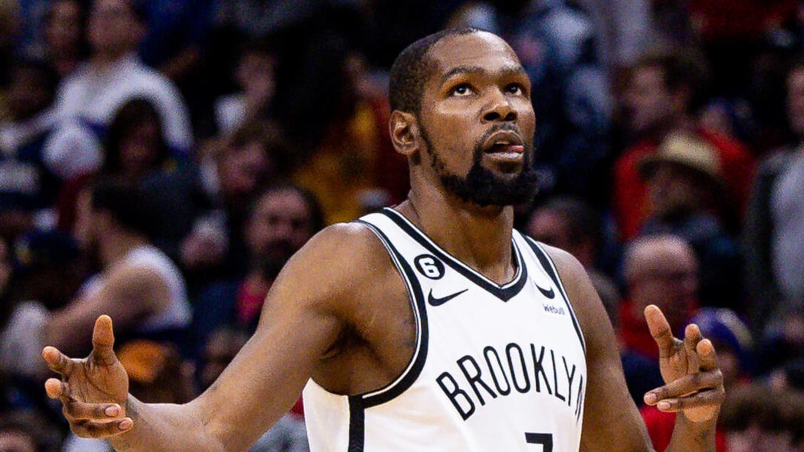 Nets' Durant suffers concerning knee injury Yardbarker