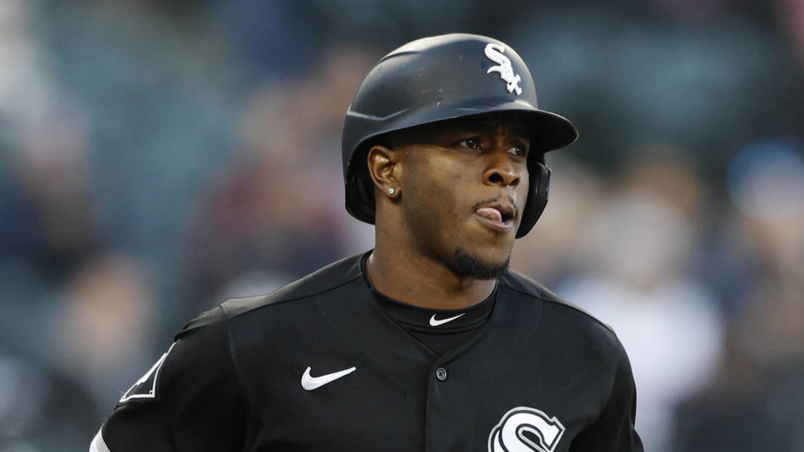 Video of Tim Anderson talking at first base goes viral