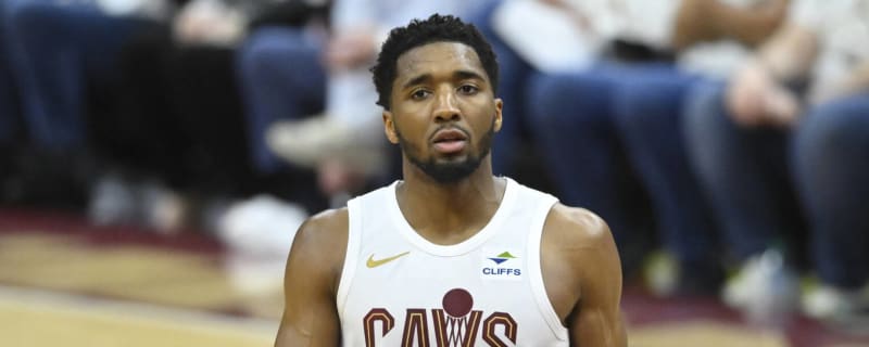 Cavaliers drop Donovan Mitchell injury stunner ahead of Game 4