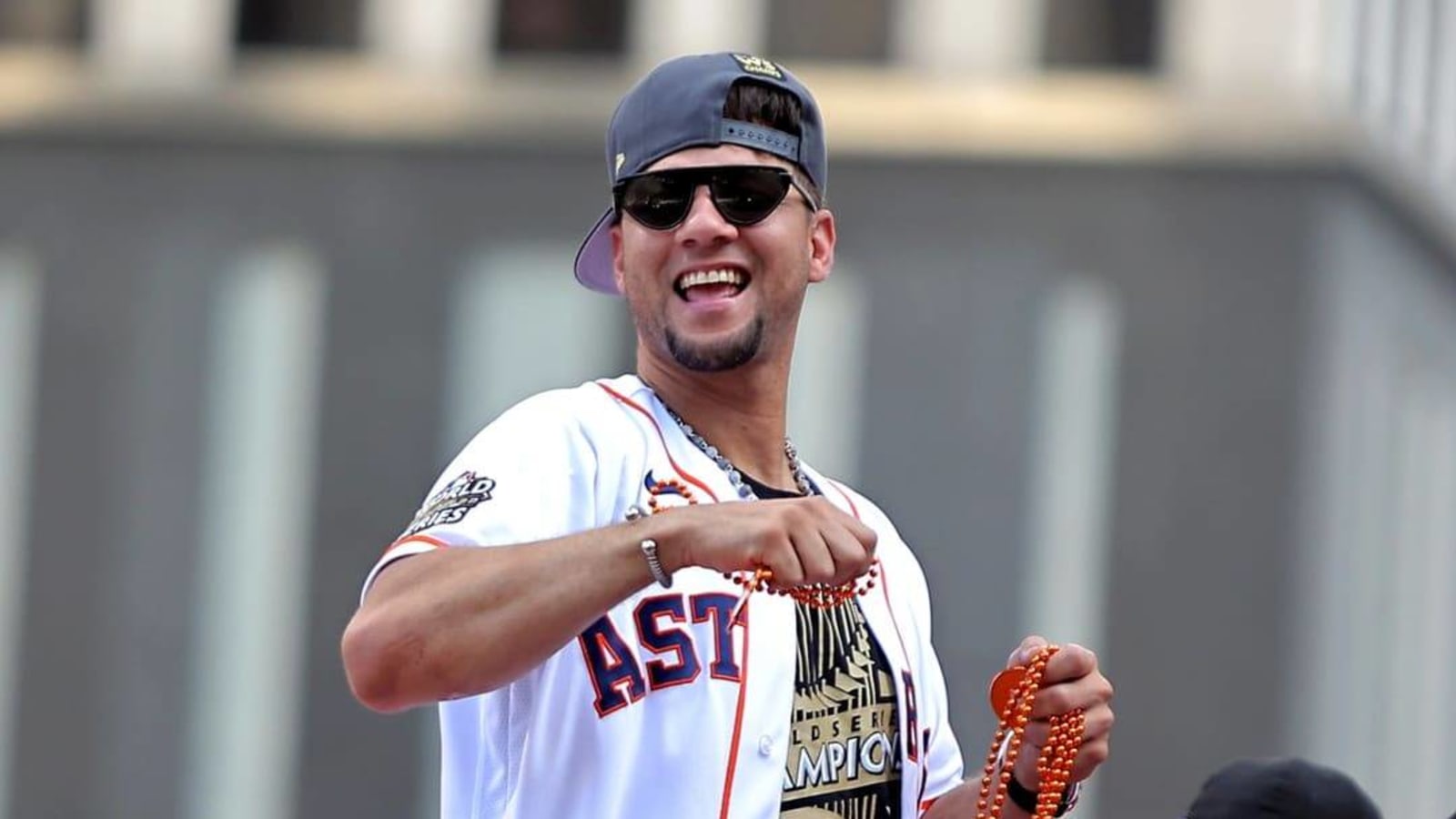 Yuli Gurriel Appears to Have Unfollowed Houston Astros on Instagram