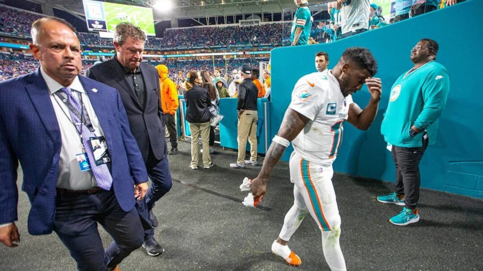 Does Dan Marino believe Tua can lead Dolphins to the Super Bowl?