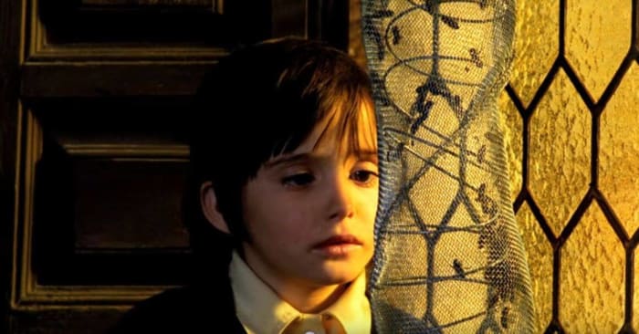 Pan's Labyrinth, The Spirit of the Beehive