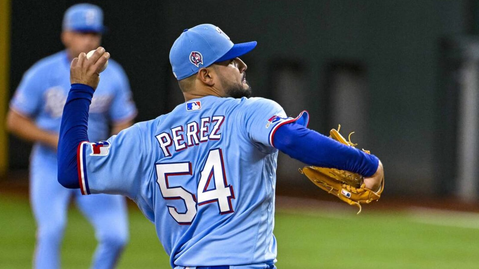 Rangers offered Martin Perez twoyear contract Yardbarker
