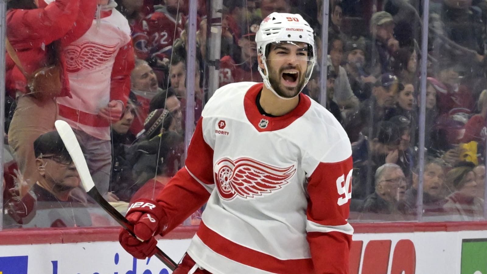 Red Wings Notebook: One Line Finds Itself