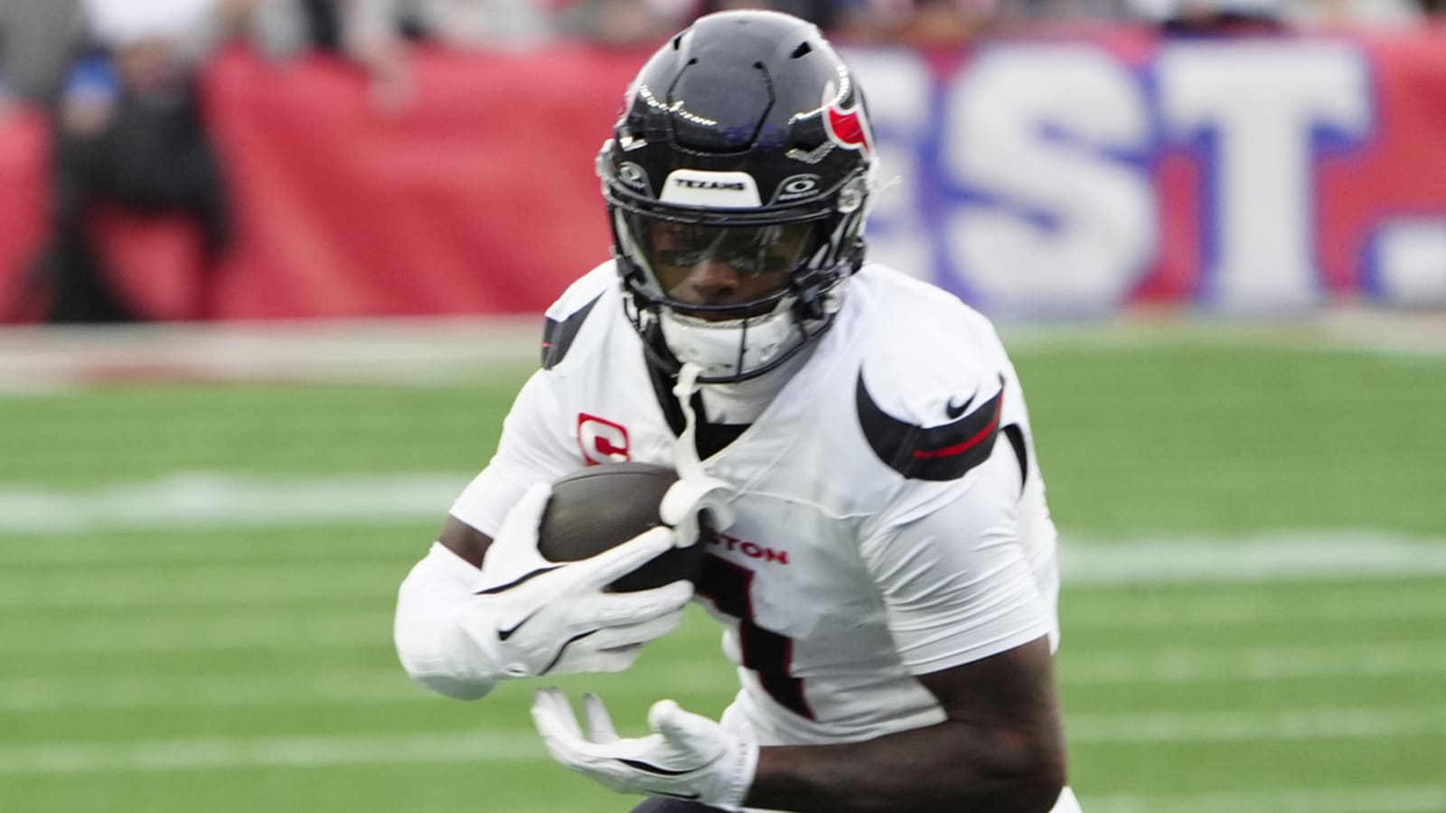 Stefon Diggs drops hint about why he signed with Patriots