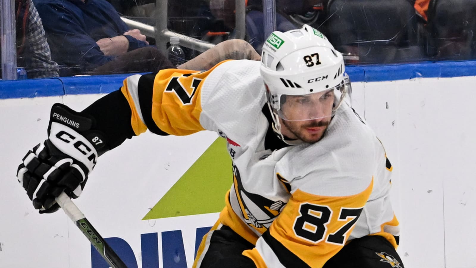 Crosby is 'optimistic' extension will be done before season