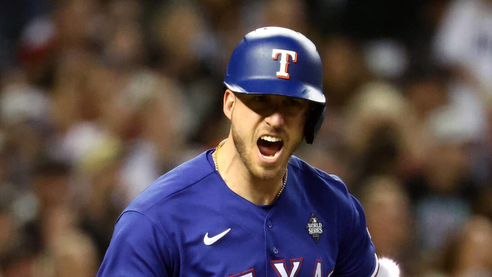 Rangers do not extend qualifying offer to Mitch Garver