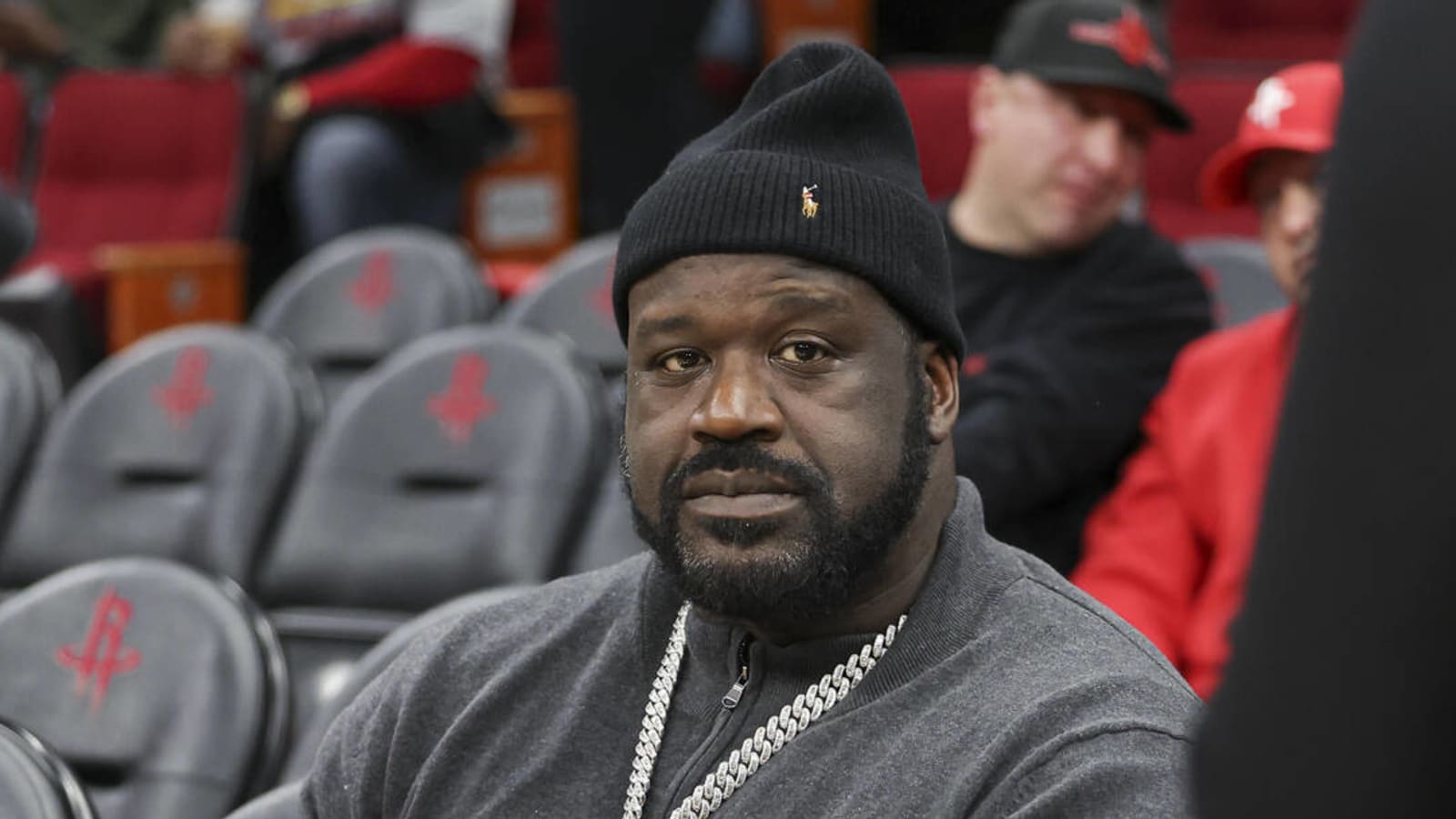 Shaq undergoes successful hip replacement surgery