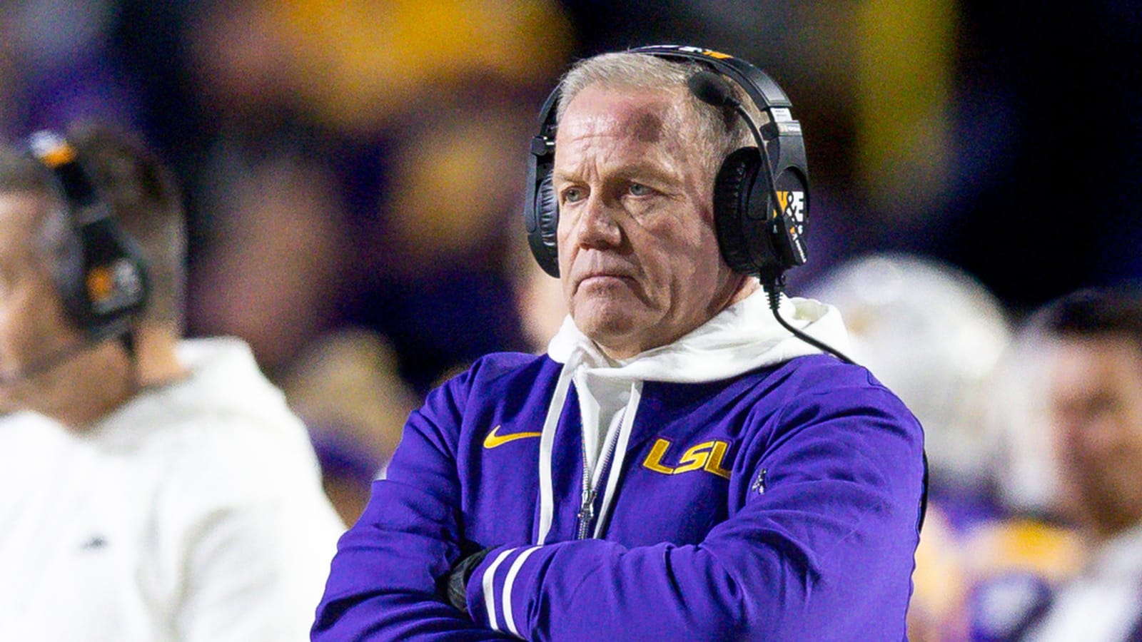 Kelly's past comes back to haunt him amid Notre Dame's playoff run