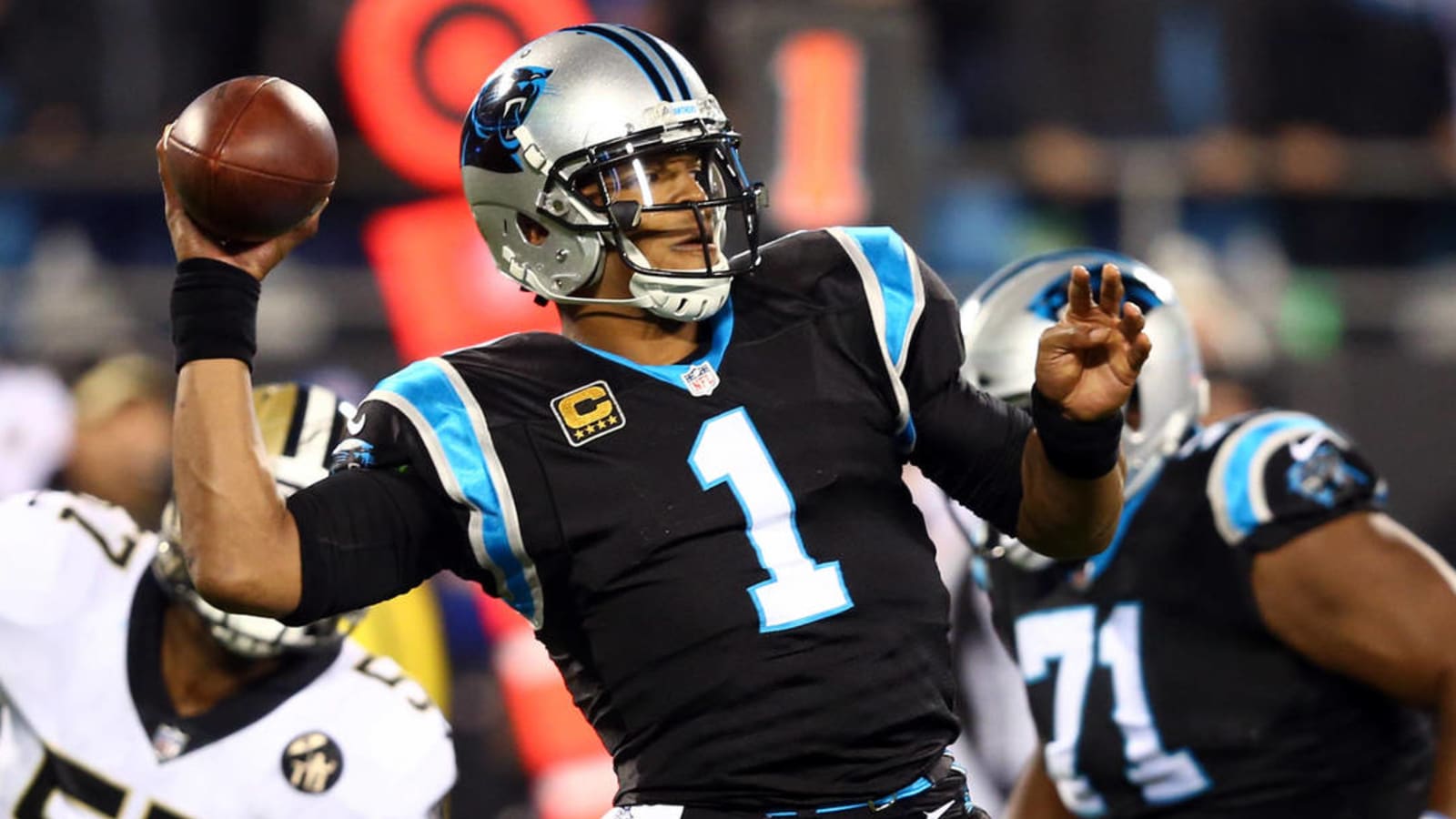 Shabby treatment by Panthers puts Cam Newton in terrible position