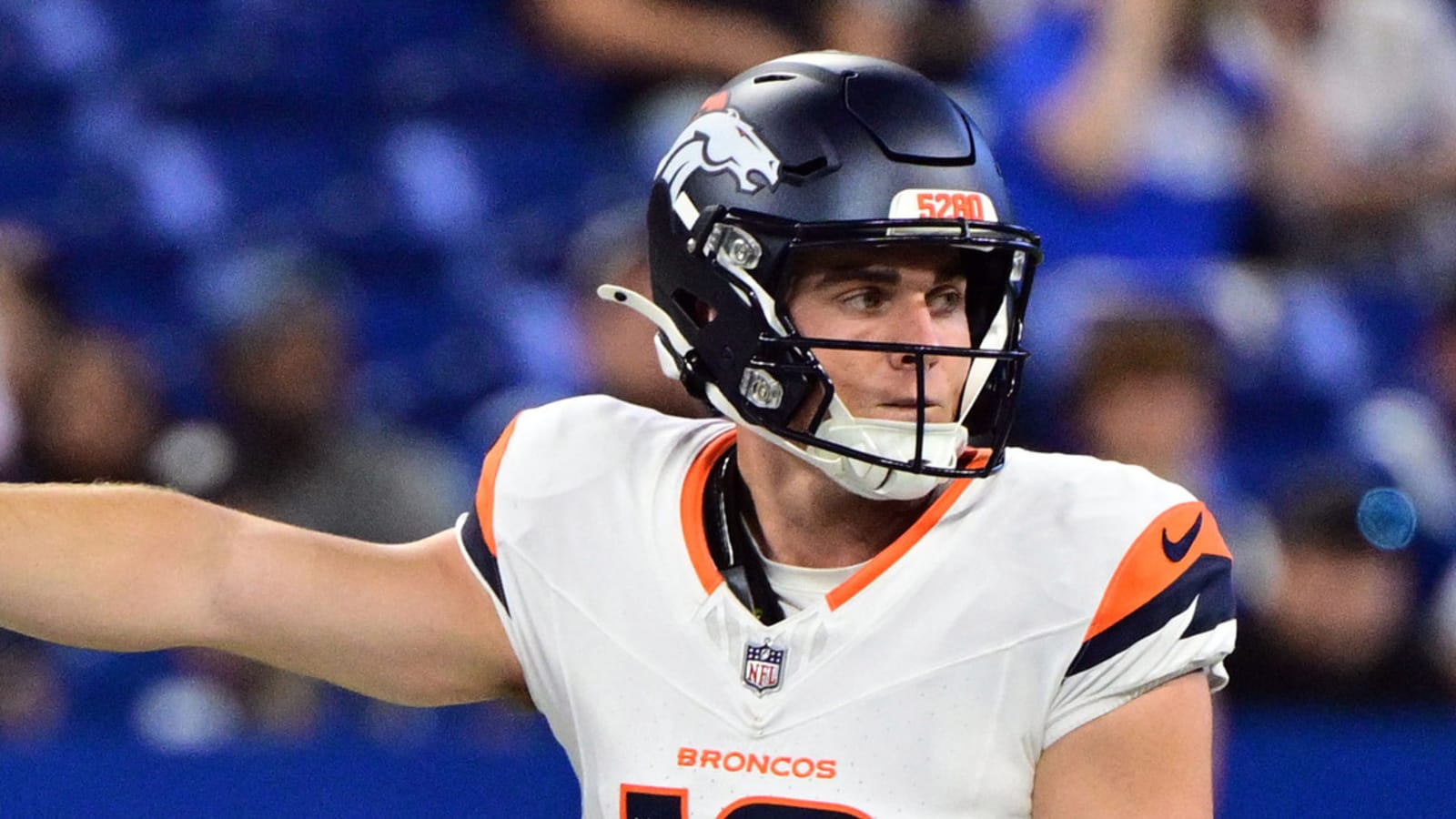 NFL preseason: Nix makes statement; Bennett returns