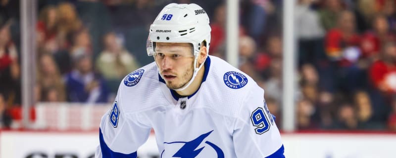 Lightning defenseman day-to-day with lower-body injury