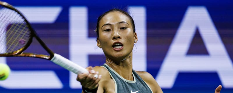 Qinwen Zheng, Emma Navarro battle for WTA Finals spot after feisty summer